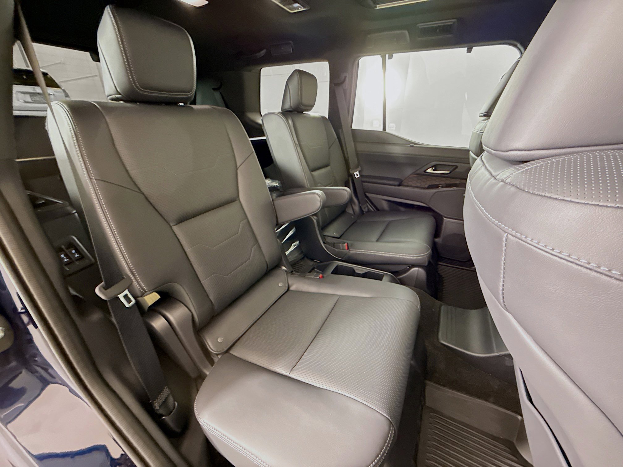 Certified 2025 Lexus GX 550 w/ Accessory Package (2T) image 26