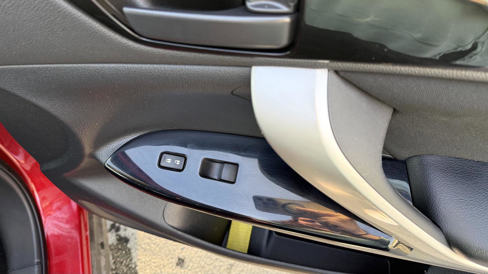 Used 2023 Mitsubishi Eclipse Cross LE image 31