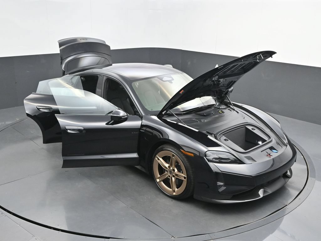 New 2026 Porsche Taycan Turbo S AWD/4WD image 38