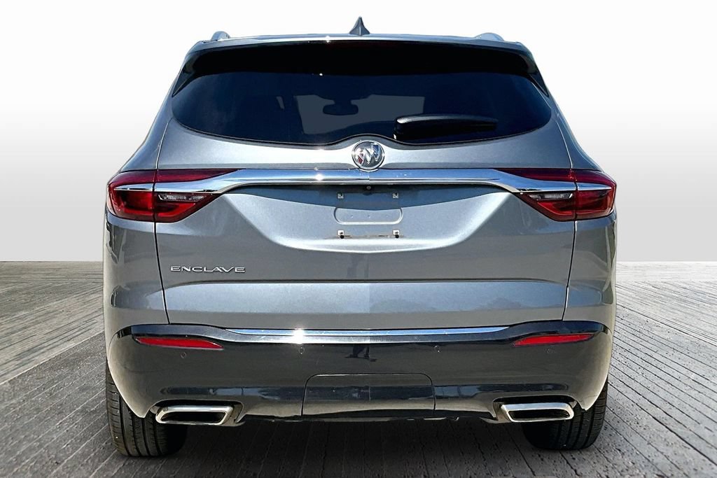 Used 2020 Buick Enclave Premium w/ Sun and Sites Package FWD image 7