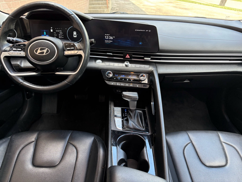Used 2024 Hyundai Elantra Limited FWD image 29
