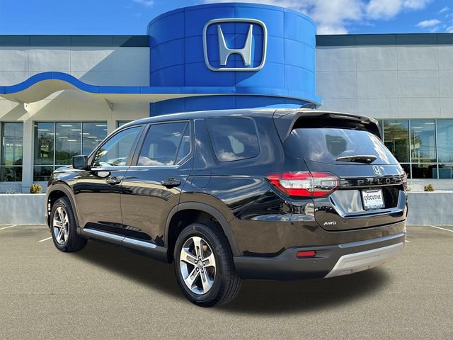 Used 2023 Honda Pilot EX-L image 4