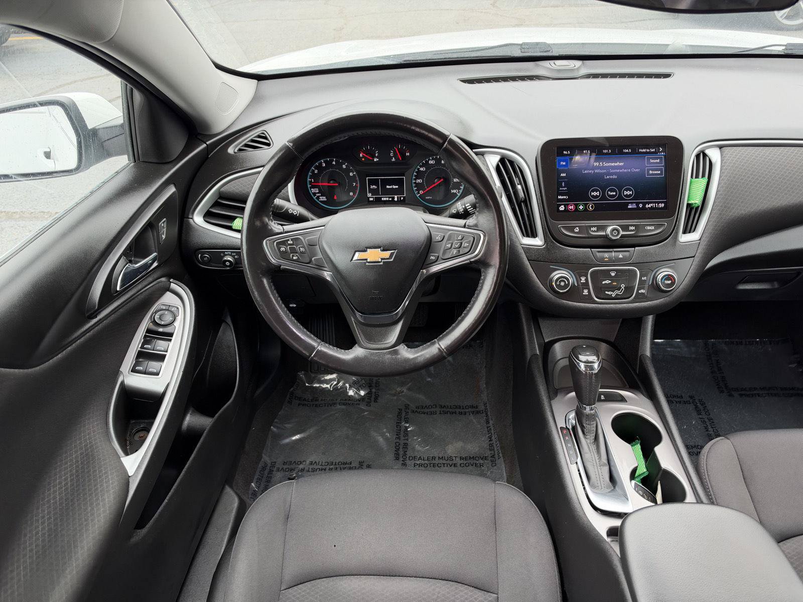 Used 2020 Chevrolet Malibu RS FWD image 28