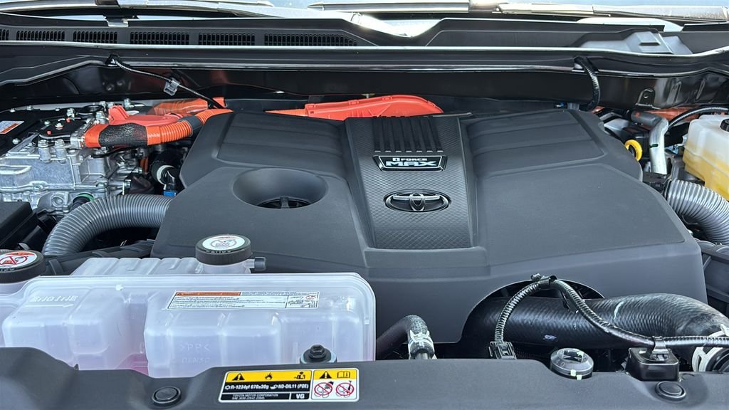 New 2026 Toyota Tundra Platinum AWD/4WD image 28