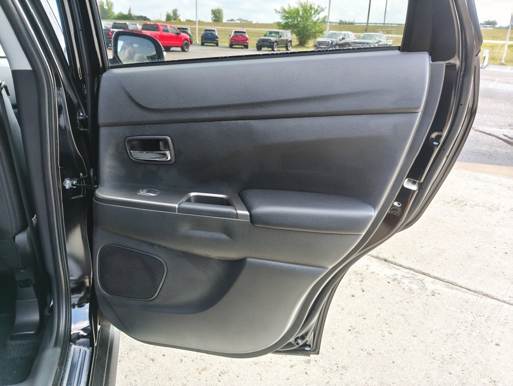New 2026 Mitsubishi Outlander Sport SE AWD/4WD image 27