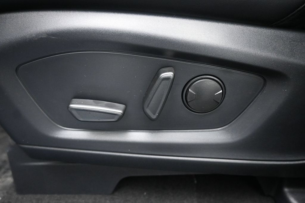 New 2026 Ford Explorer ST-Line w/ ST-Line Street Pack RWD image 10