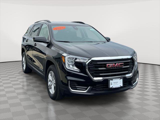 Used 2023 GMC Terrain SLE w/ Driver Convenience Package