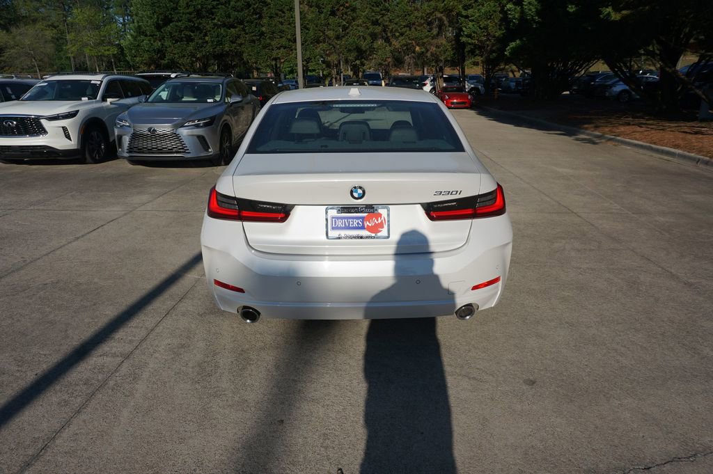 Used 2024 BMW 330i Sedan image 22