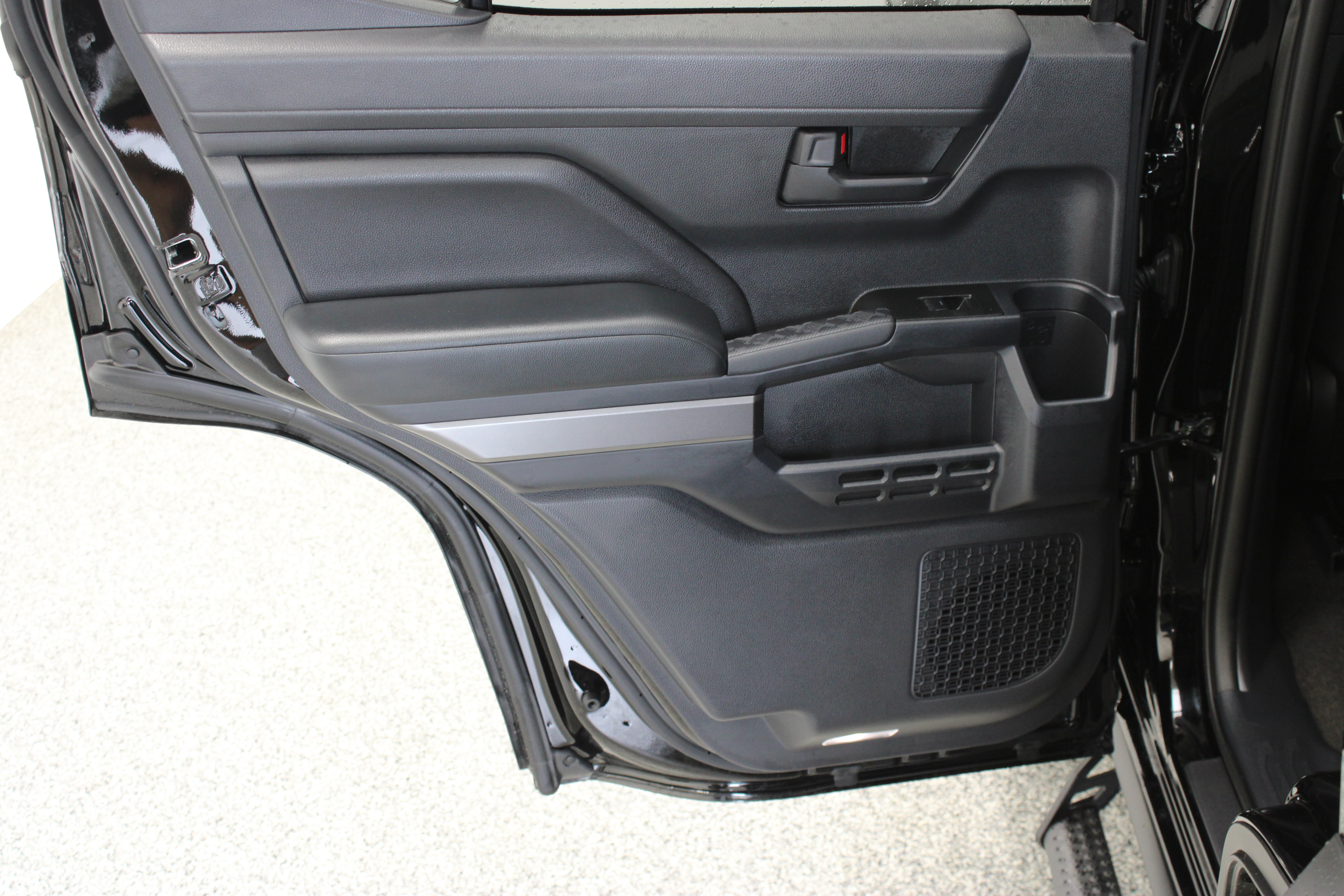 Used 2026 Toyota 4Runner SR5 AWD/4WD image 26