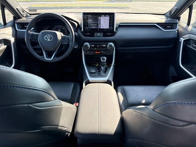 Used 2021 Toyota RAV4 XSE AWD/4WD image 18