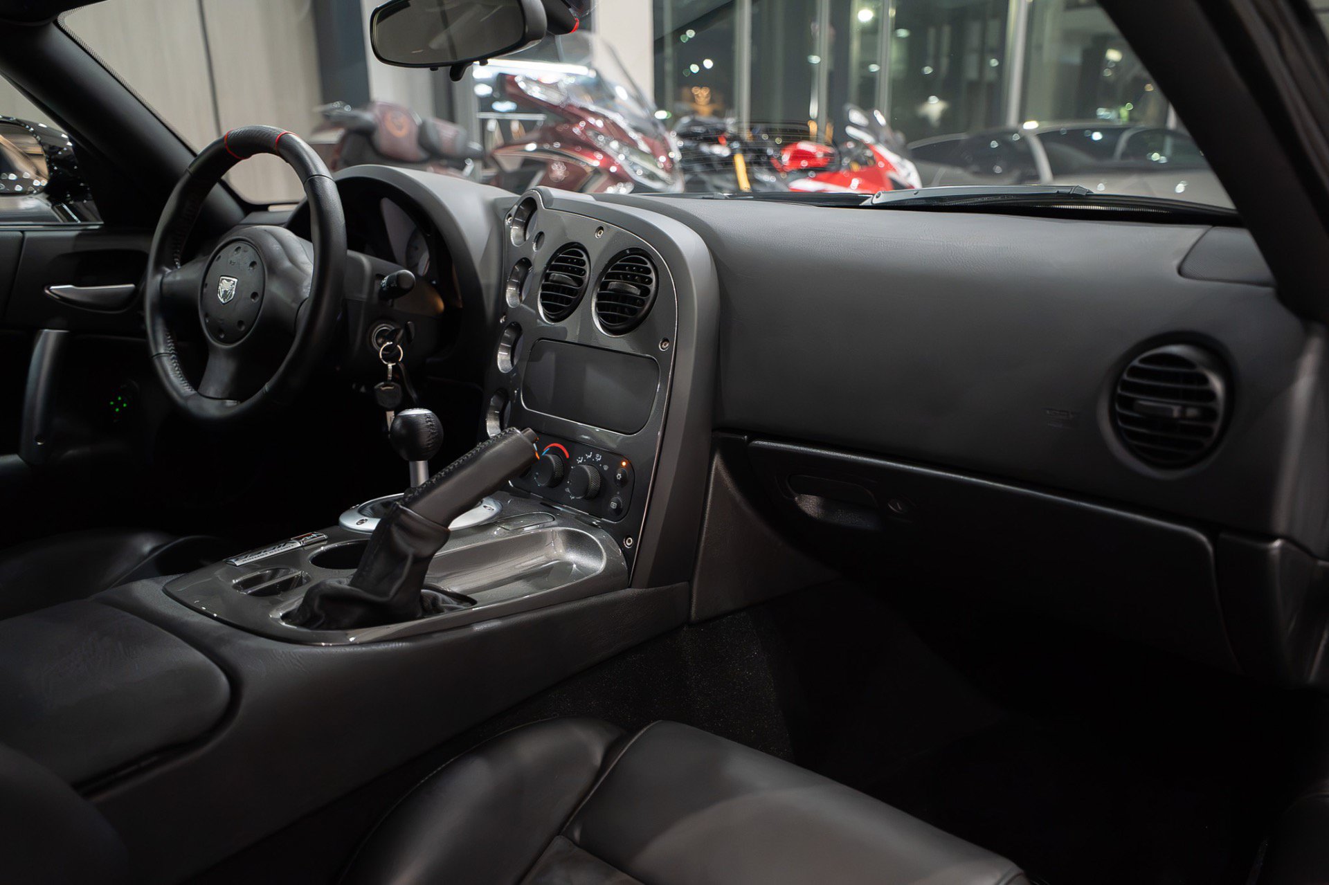 Used 2010 Dodge Viper ACR RWD image 28