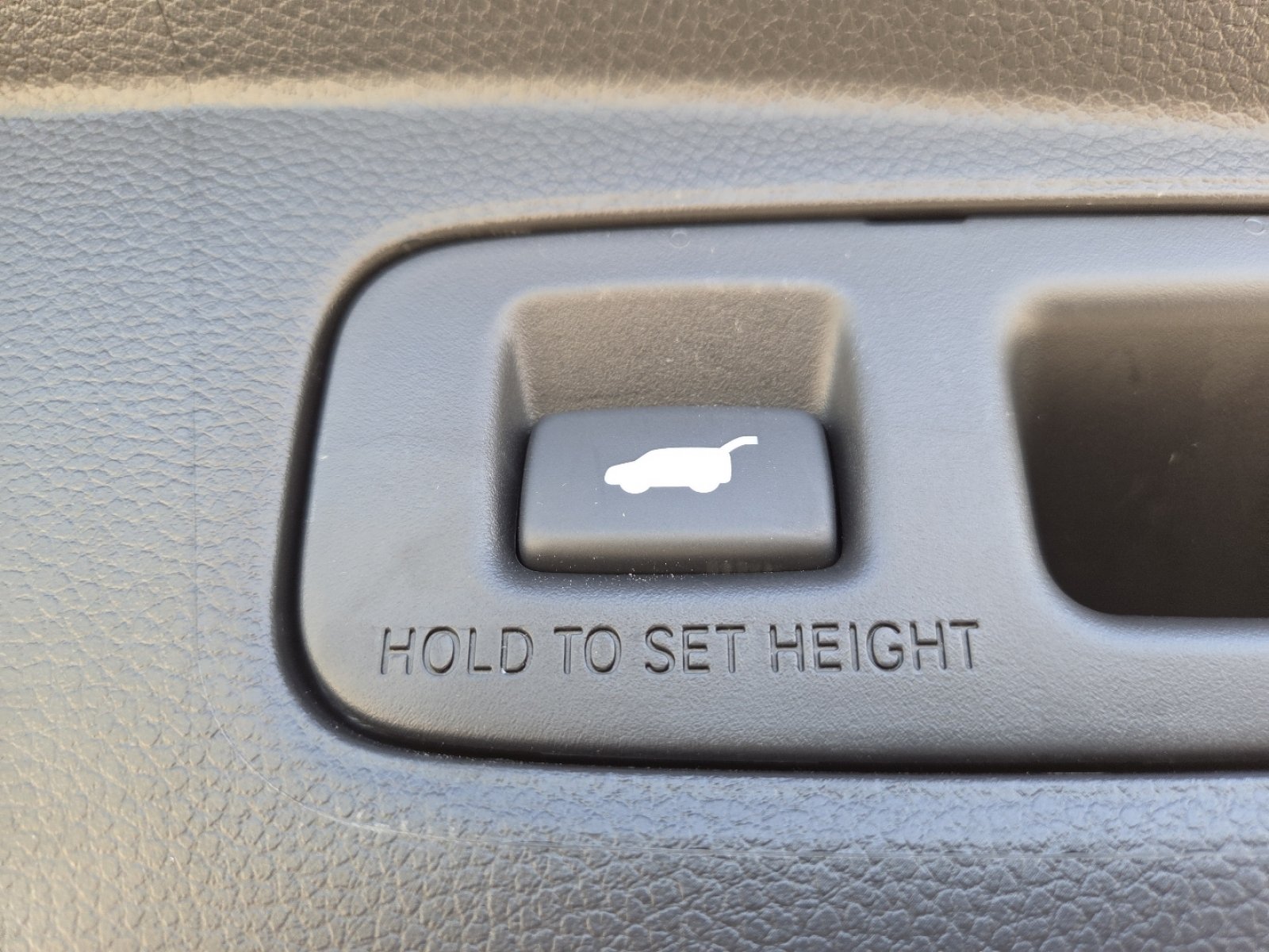 Used 2024 Honda CR-V EX-L image 23