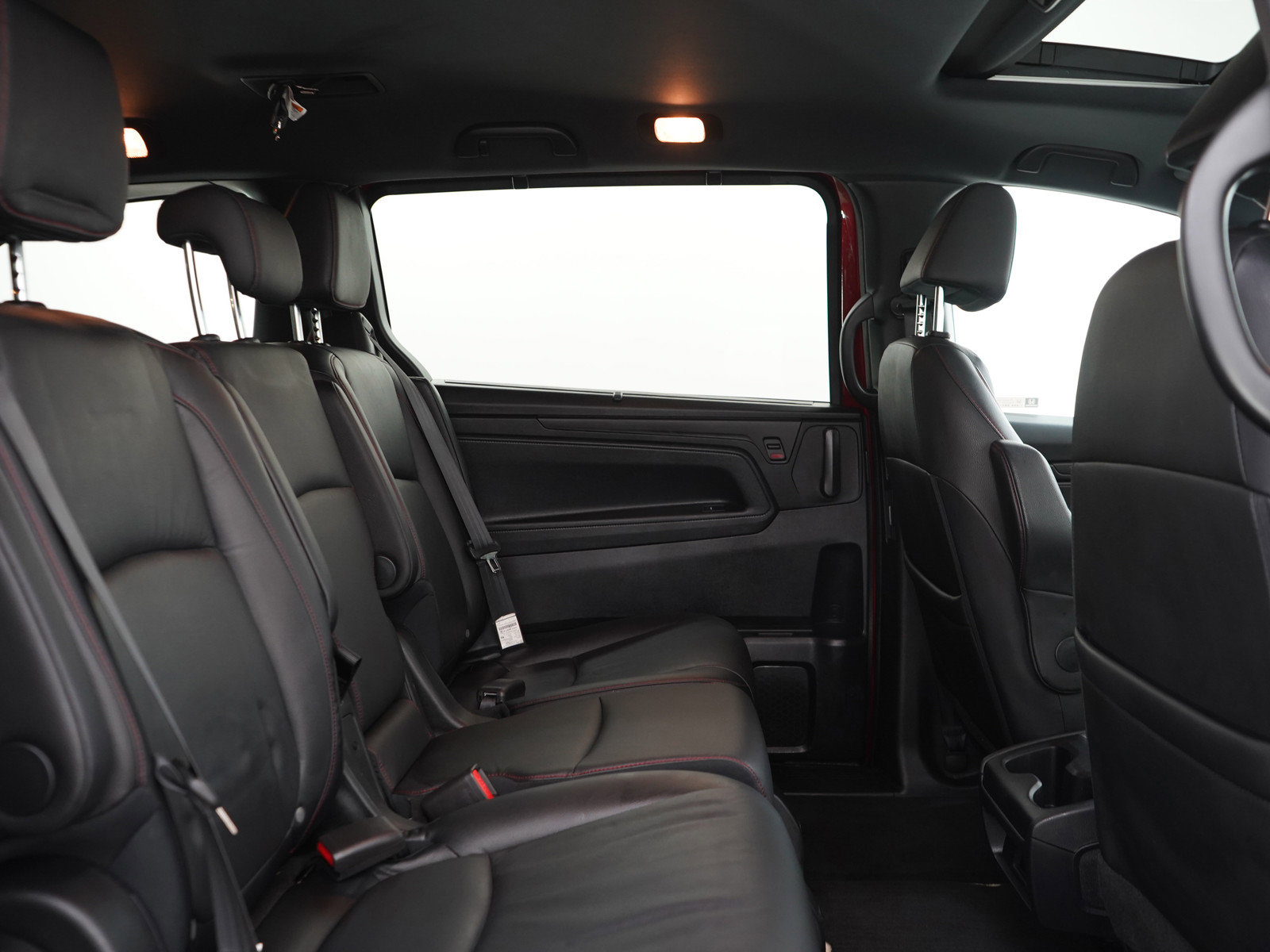 Used 2024 Honda Odyssey Sport image 12
