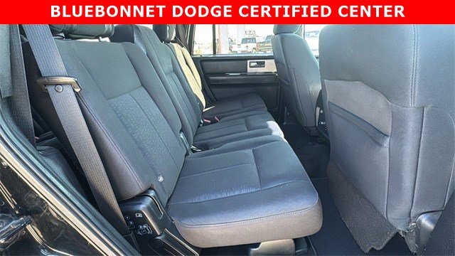 Used 2016 Ford Expedition XLT image 25