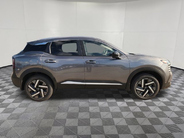 New 2027 Nissan Kicks SV FWD image 4