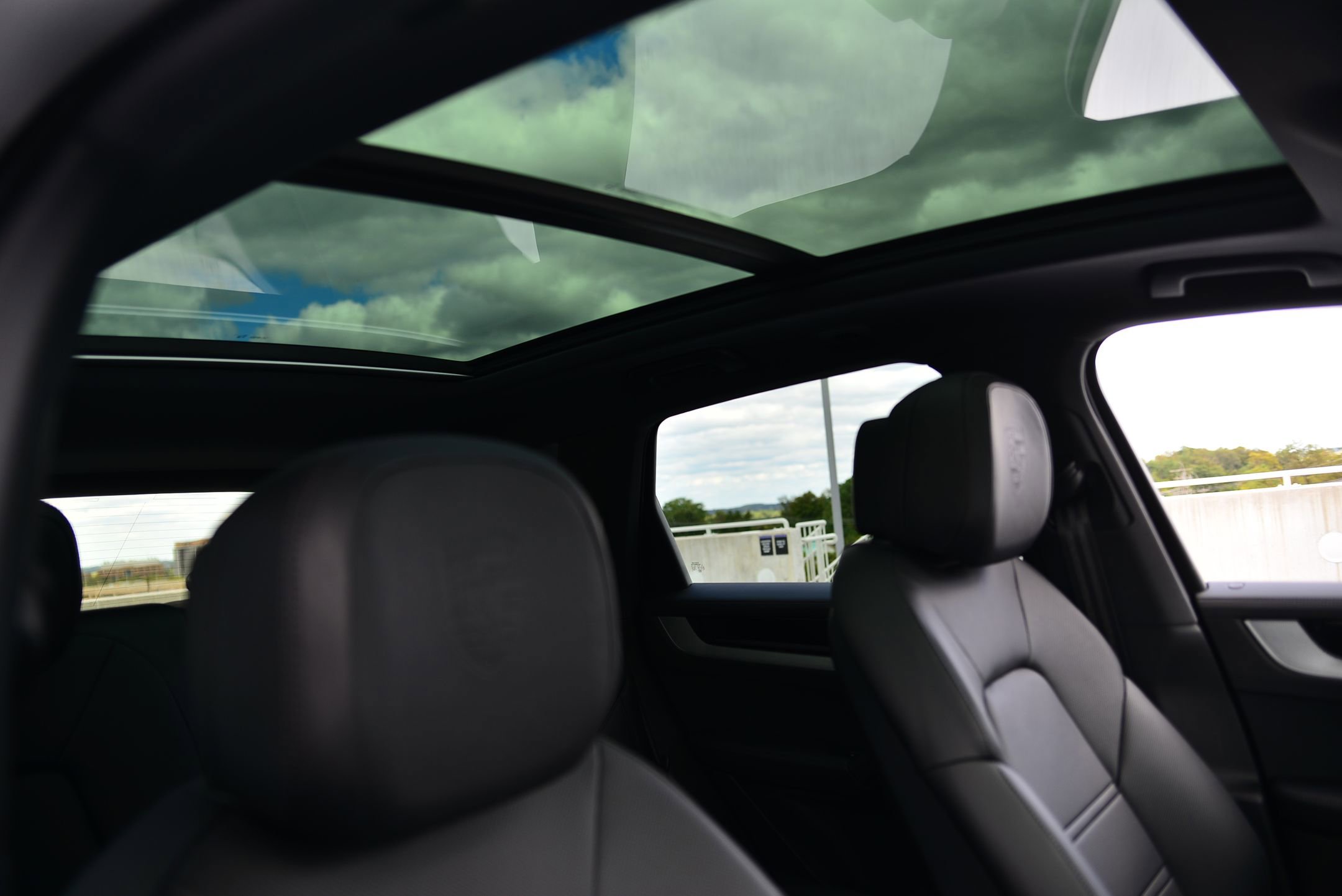 Certified 2026 Porsche Cayenne E-Hybrid image 15