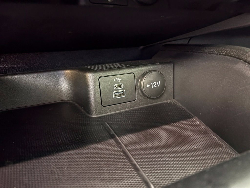 Used 2026 Ford Escape ST-Line w/ Tech Pack #1 FWD image 32