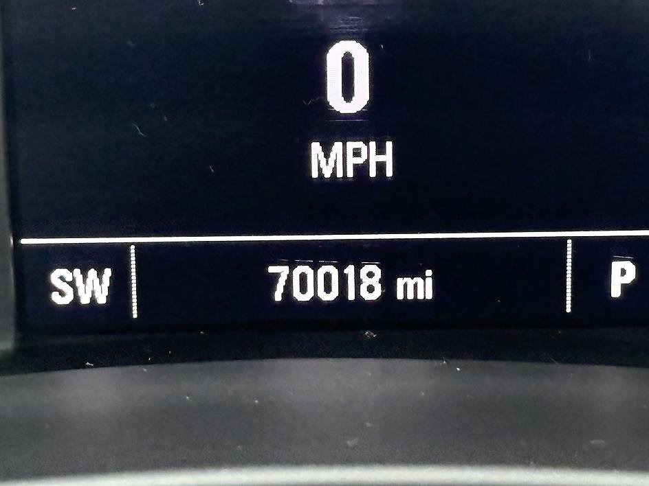 Used 2022 Chevrolet Equinox LS AWD/4WD image 18
