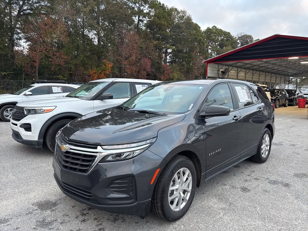 Used 2022 Chevrolet Equinox LS w/ LPO, Cargo Package video 2
