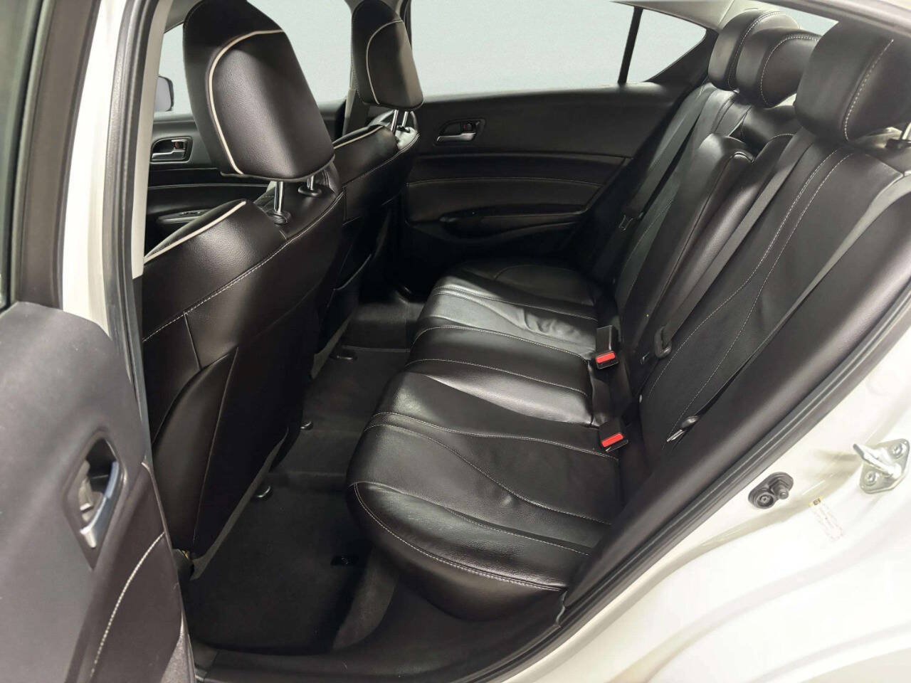 Used 2021 Acura ILX w/ Premium Package FWD image 17