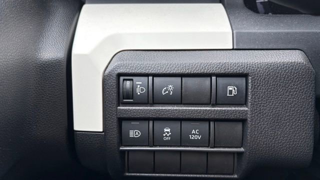Used 2024 Toyota Tacoma TRD Off-Road AWD/4WD image 18