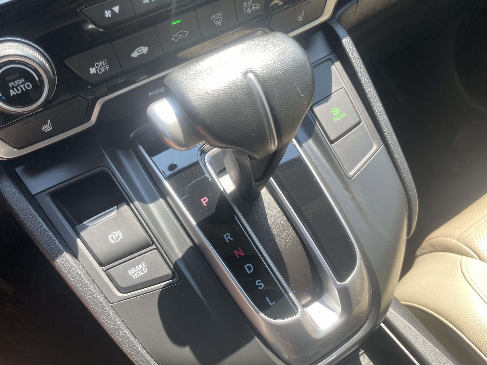 Used 2018 Honda CR-V Touring image 29
