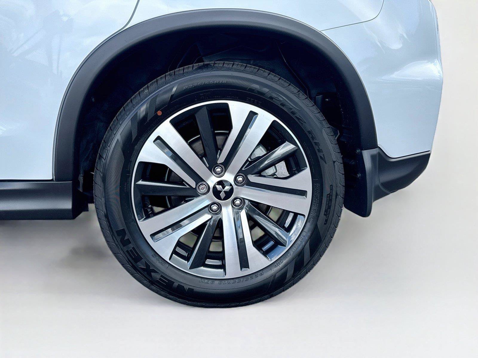 New 2027 Mitsubishi Outlander Sport FWD image 29