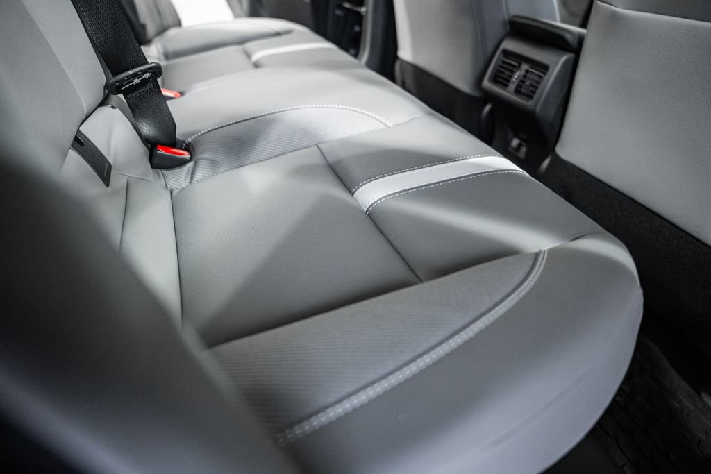 New 2026 Toyota Camry SE image 33