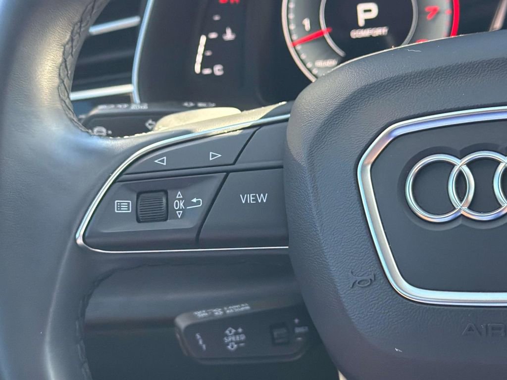 Used 2022 Audi Q8 Prestige image 10
