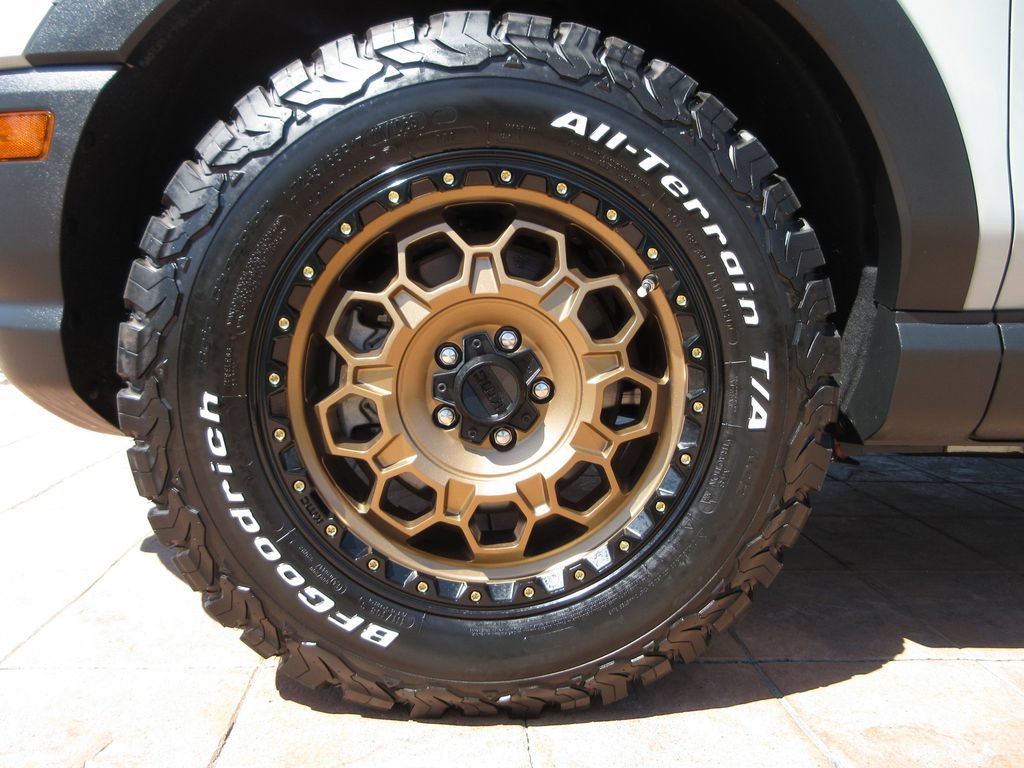 Used 2023 Ford Bronco Sport Badlands w/ Premium Package AWD/4WD image 9