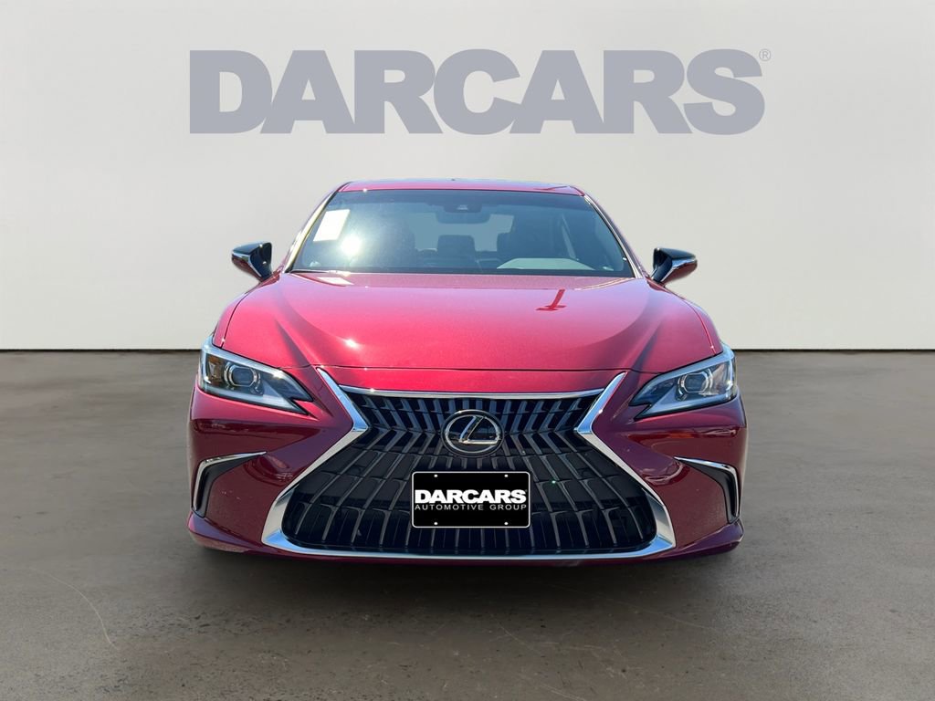 New 2025 Lexus ES 300h w/ Premium Package image 2