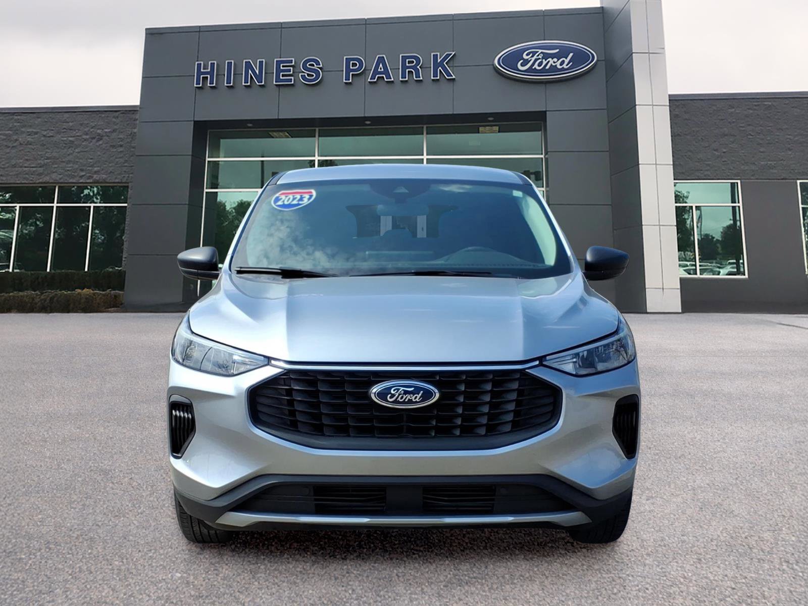 Certified 2023 Ford Escape Active w/ Tech Pack #1 AWD/4WD image 2