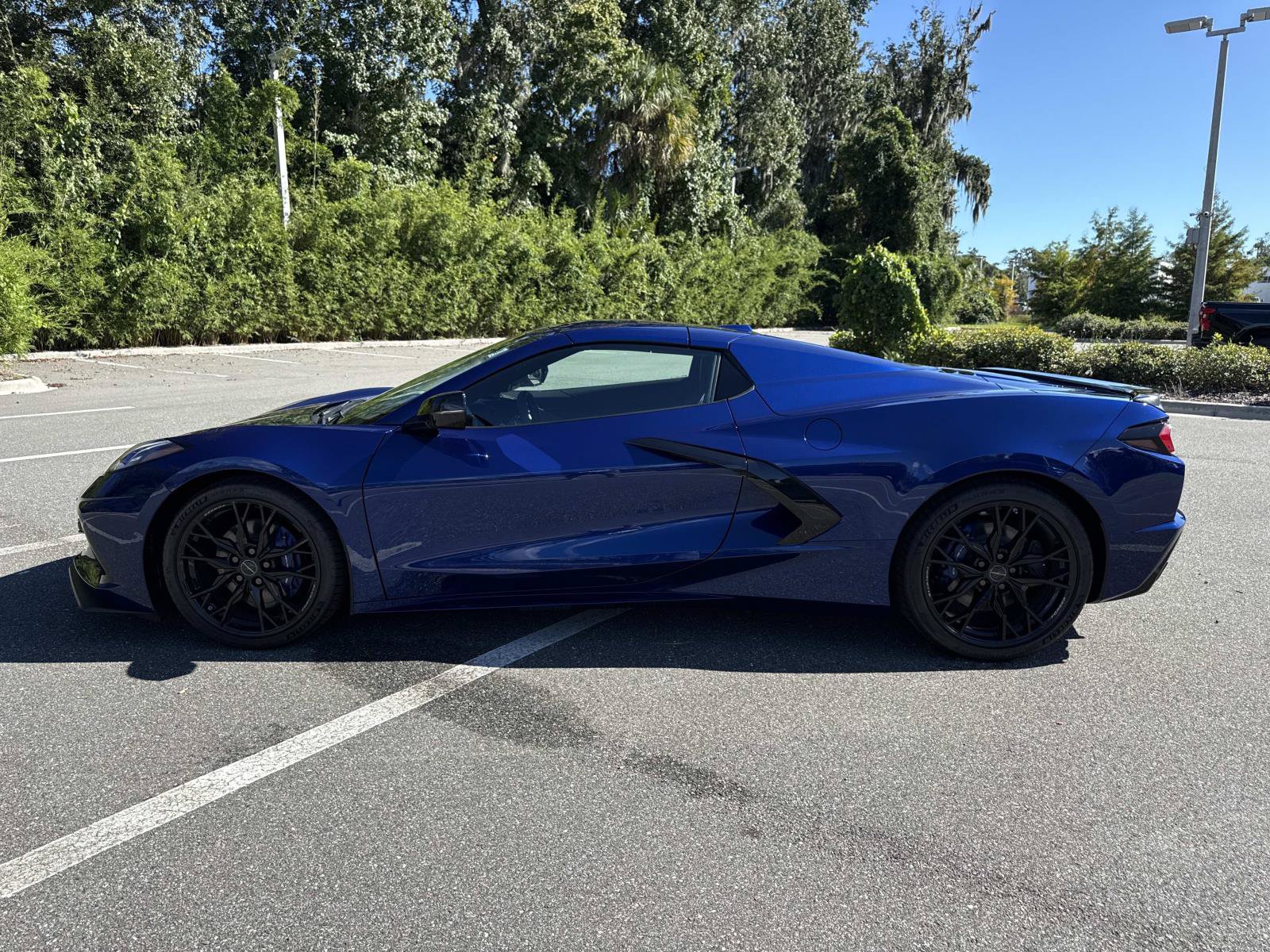 Used 2027 Chevrolet Corvette Stingray Convertible w/ 1LT RWD image 8
