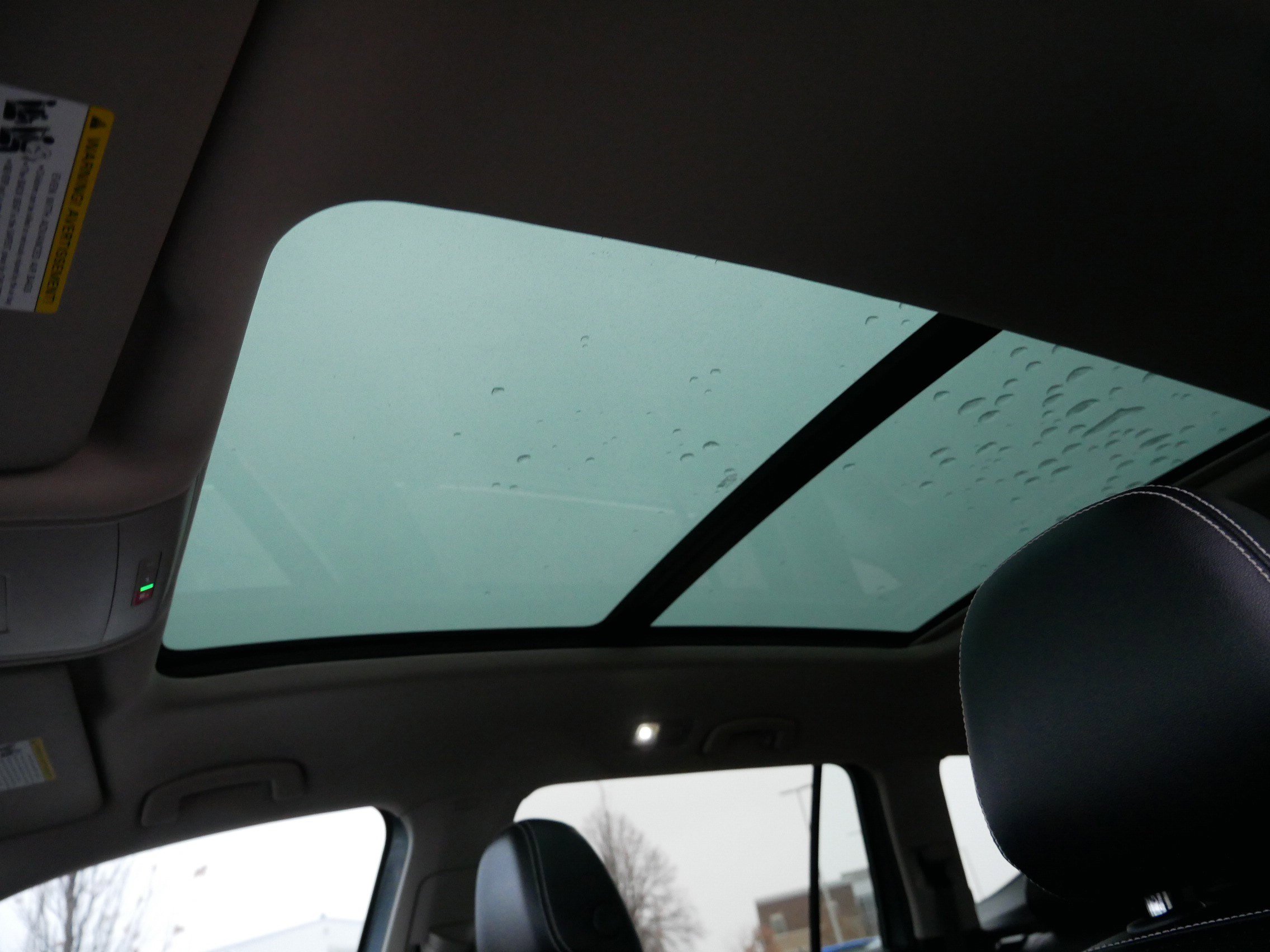 Used 2021 Volkswagen Atlas SE image 33