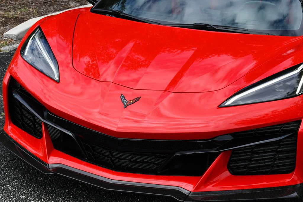 Used 2023 Chevrolet Corvette Z06 w/ Stealth Interior Trim Package RWD image 52