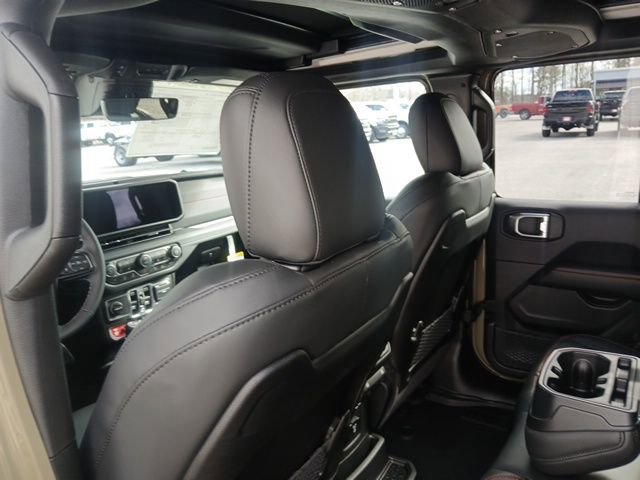 New 2026 Jeep Wrangler Unlimited Rubicon AWD/4WD image 20