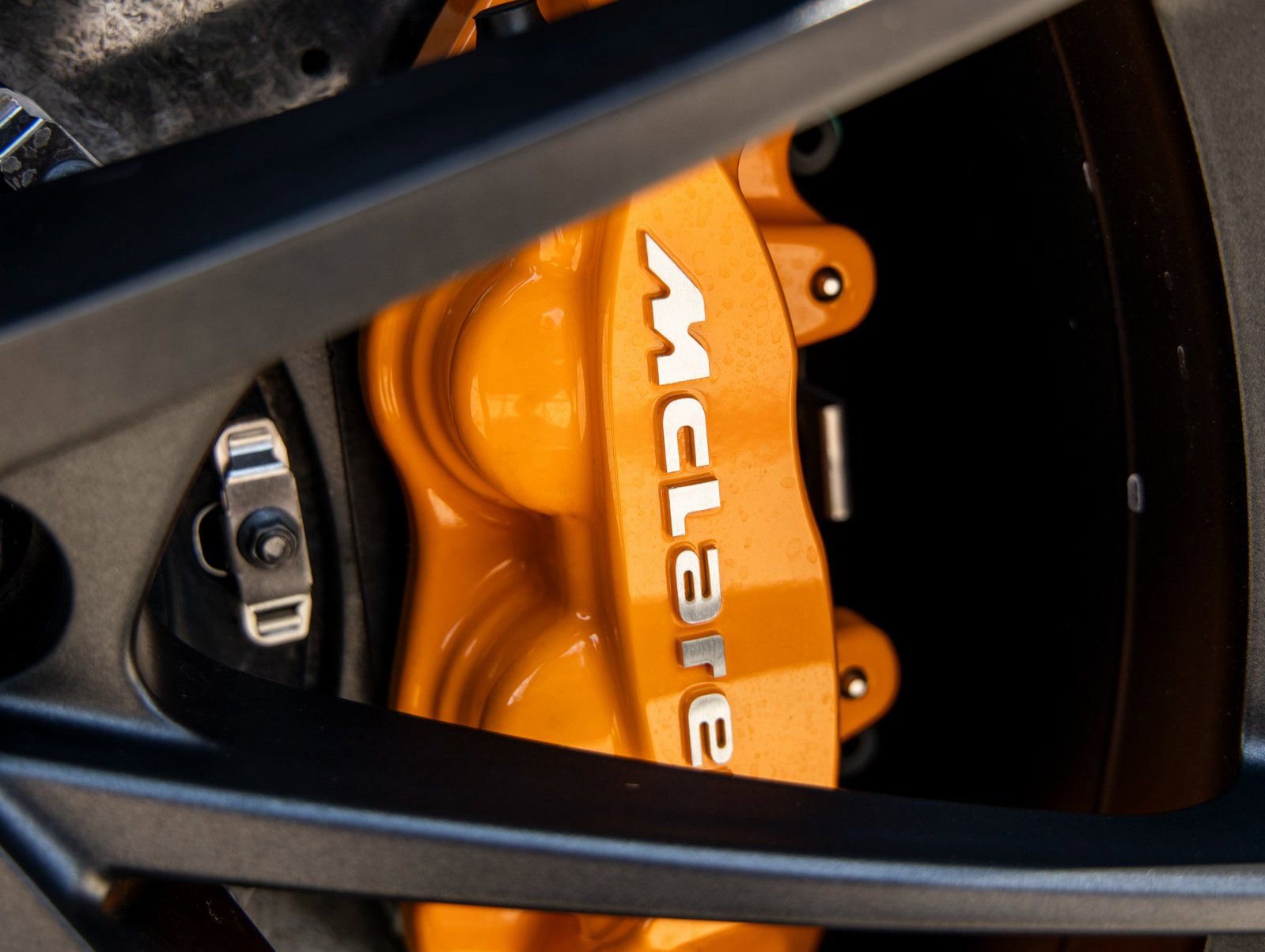 Used 2024 McLaren 750S Spider image 21