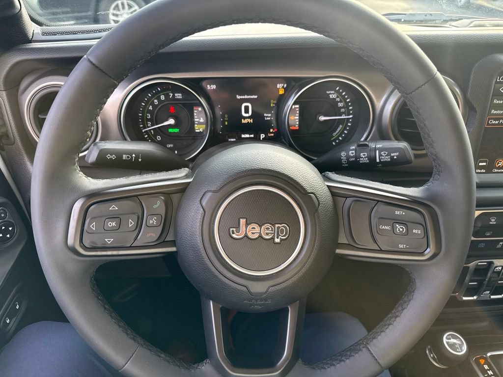Certified 2023 Jeep Wrangler Unlimited w/ 8.4" Radio Group AWD/4WD image 19