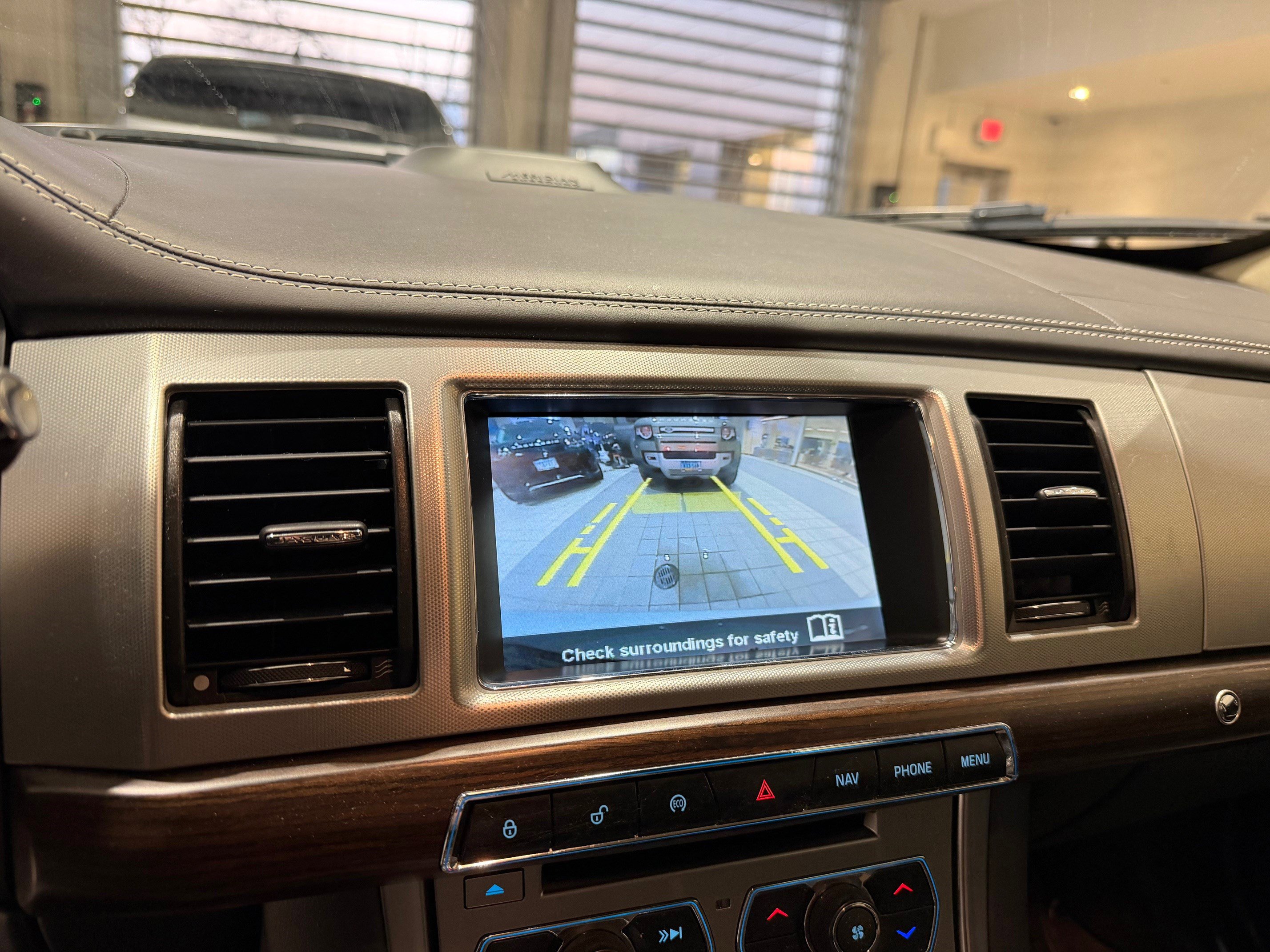 Used 2015 Jaguar XF Sport image 10