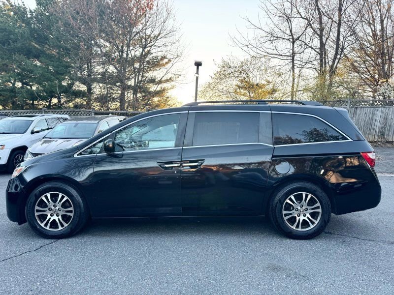 Used 2013 Honda Odyssey EX image 4