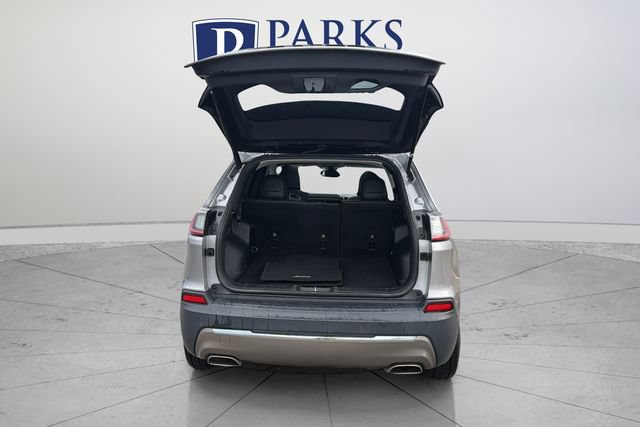 Used 2019 Jeep Cherokee Limited AWD/4WD image 20