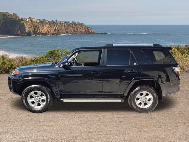 Used 2024 Toyota 4Runner SR5 Premium w/ Moonroof Package AWD/4WD image 8