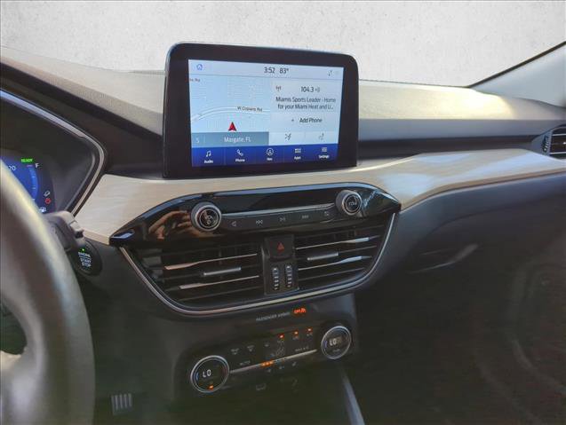 Certified 2021 Ford Escape Titanium w/ Titanium Premium Package image 14