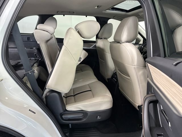 Used 2024 MAZDA CX-90 3.3 Turbo w/ Preferred Package image 27
