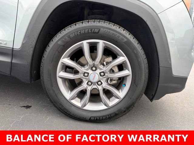 Used 2024 GMC Terrain SLT AWD/4WD image 8