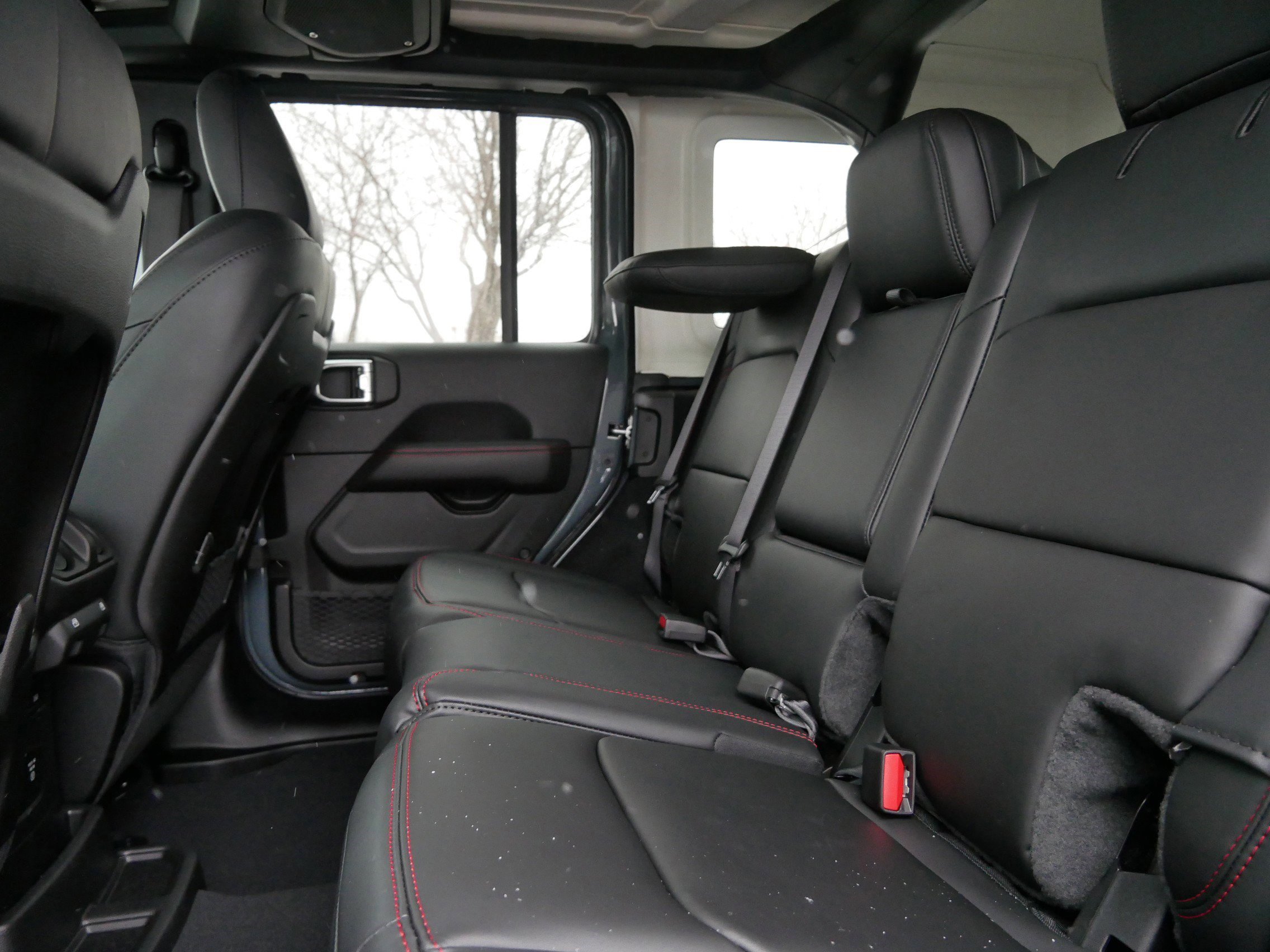 New 2026 Jeep Wrangler Unlimited Rubicon w/ Safety Group image 10