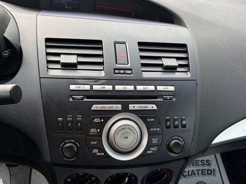 Used 2010 MAZDA MAZDA3 s Sport FWD image 14