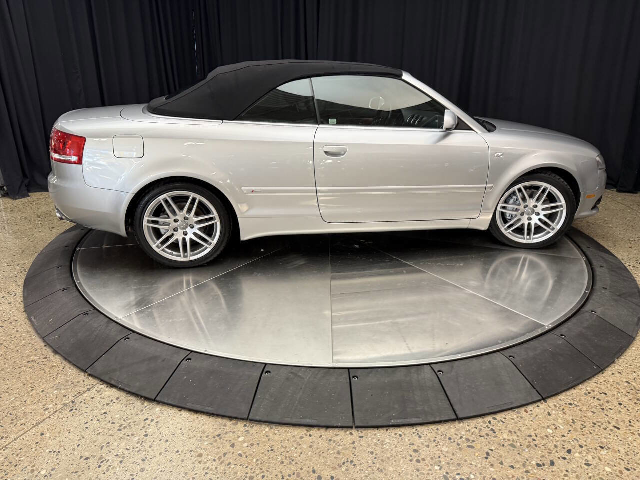 Used 2009 Audi A4 2.0T image 15