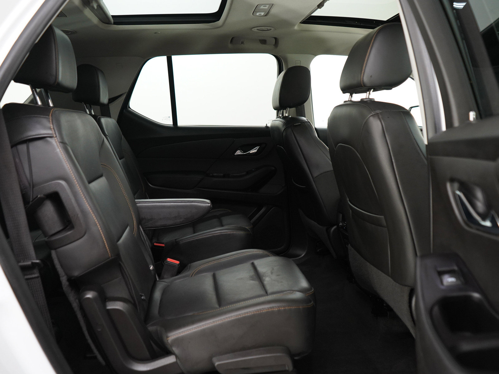 Used 2019 Chevrolet Traverse Premier w/ Redline Edition AWD/4WD image 12