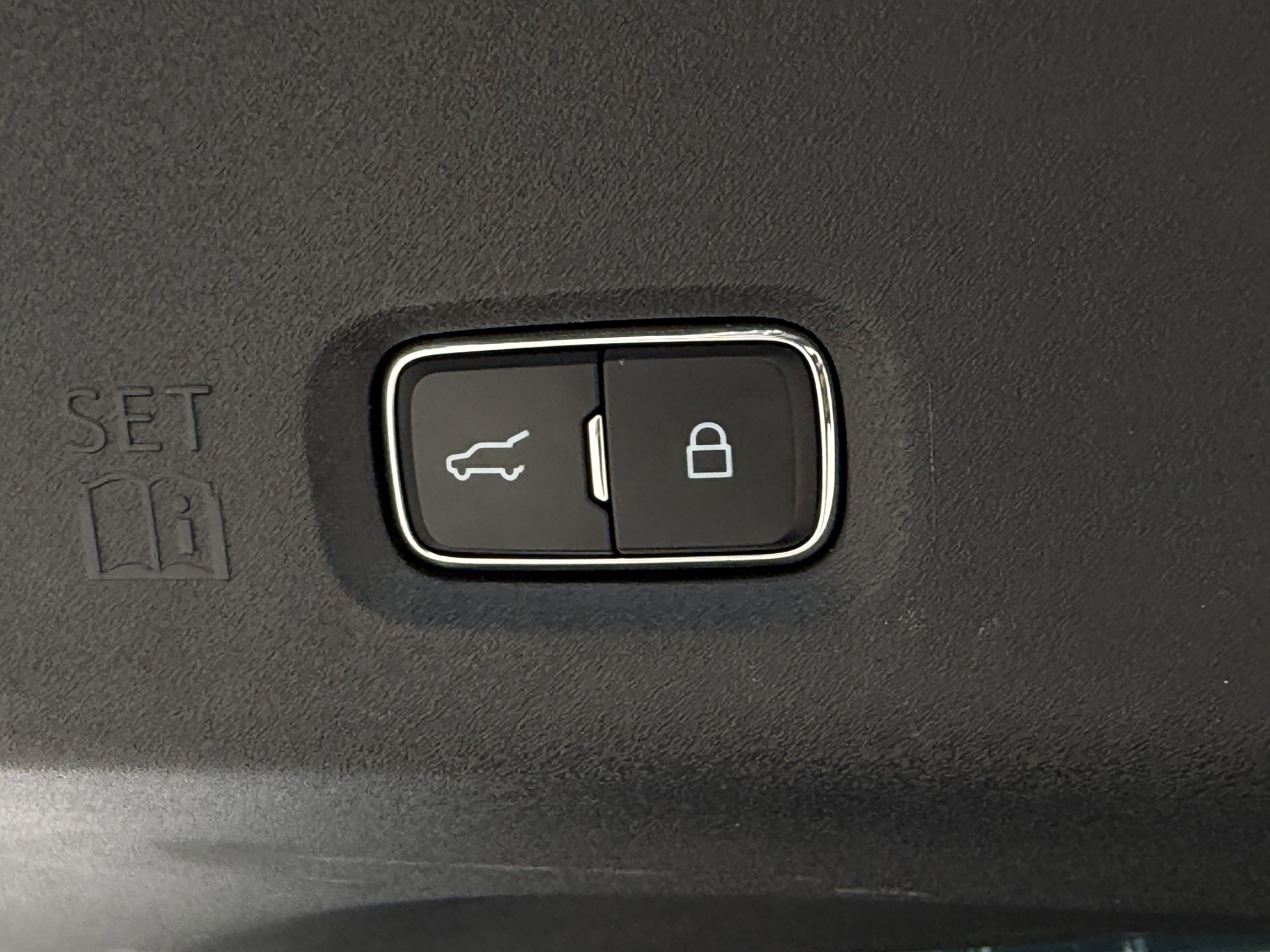 Certified 2025 Ford Expedition Max Active AWD/4WD image 11